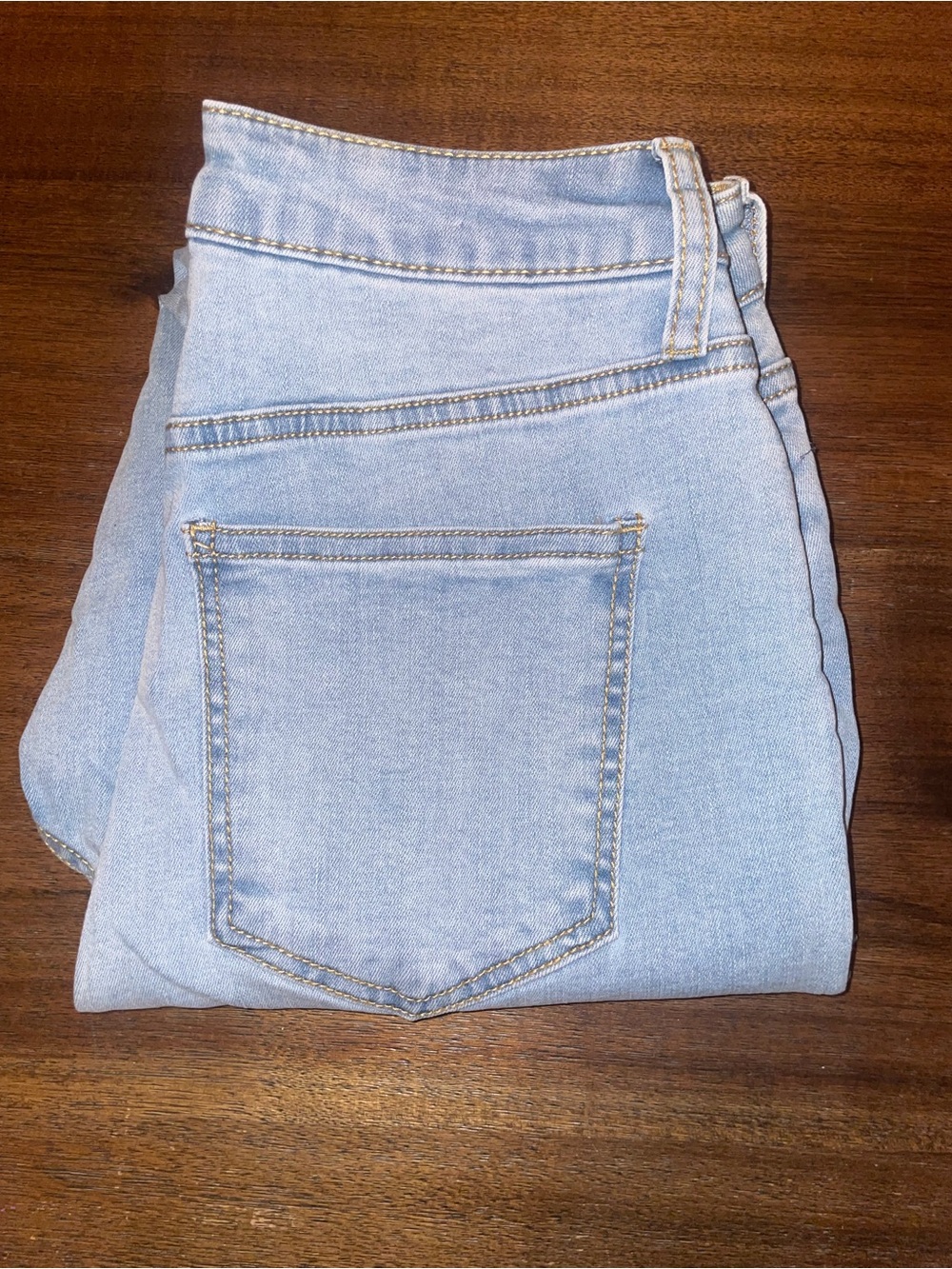 Forever 21 Light Blue High-Rise Women's Denim Jeans